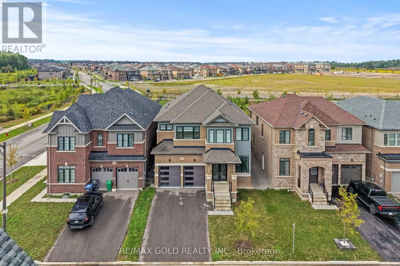 4 MADAWASKA ROAD