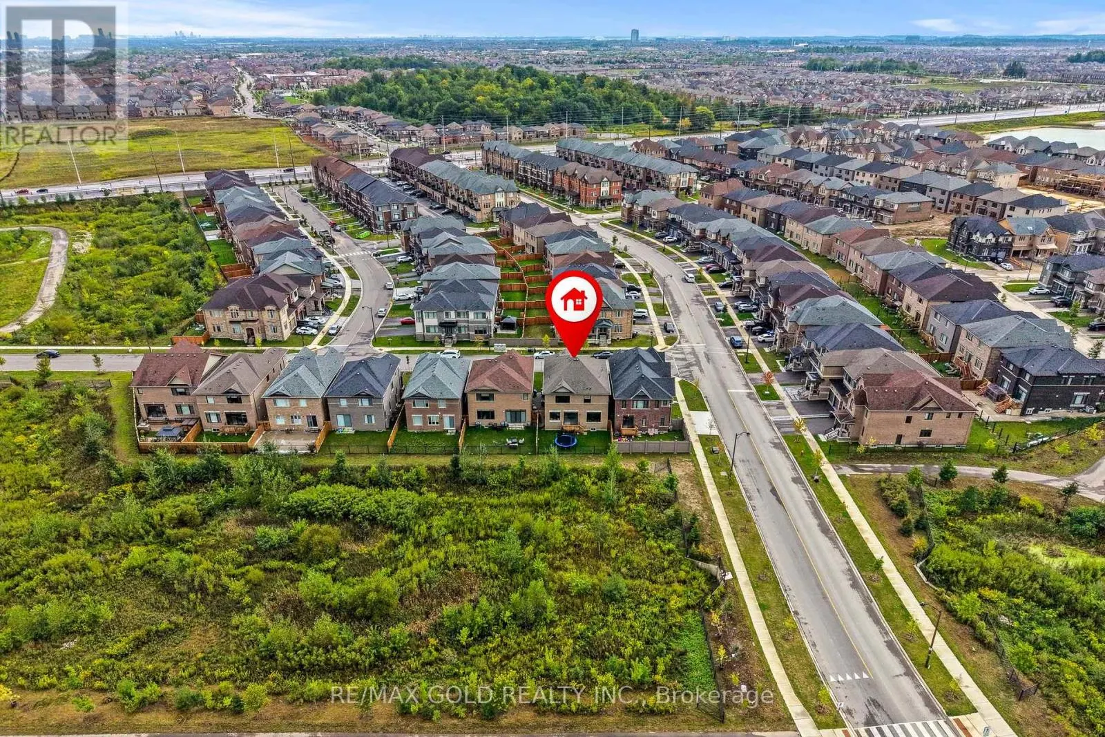 4 MADAWASKA ROAD