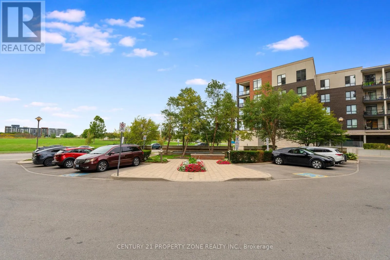 303 - 2391 CENTRAL PARK DRIVE