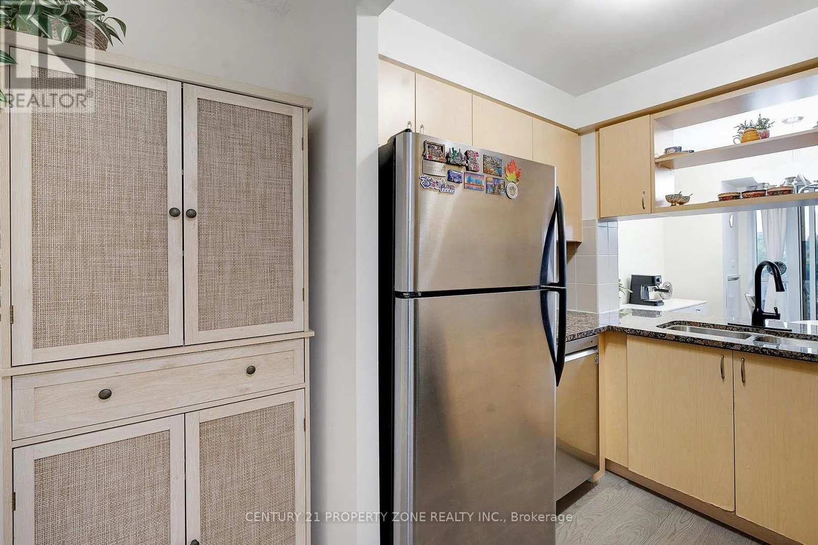 303 - 2391 CENTRAL PARK DRIVE