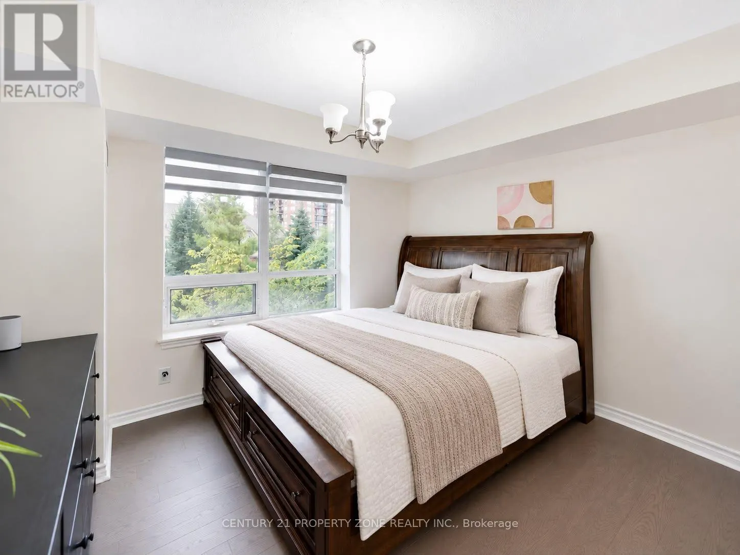 303 - 2391 CENTRAL PARK DRIVE