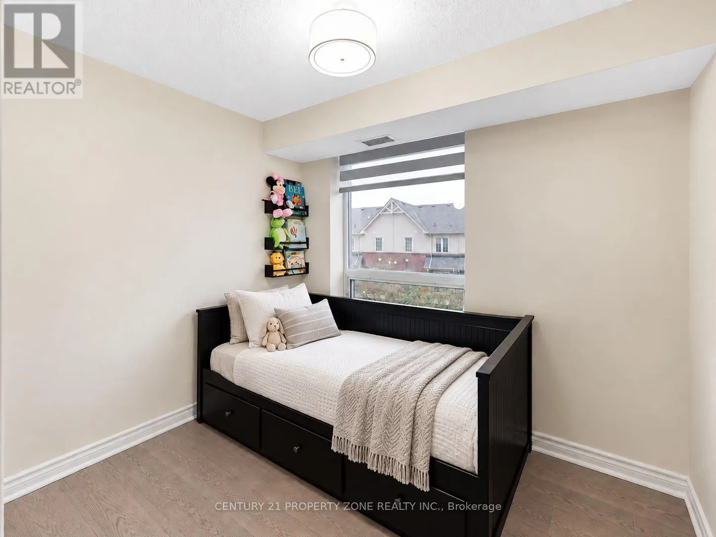 303 - 2391 CENTRAL PARK DRIVE