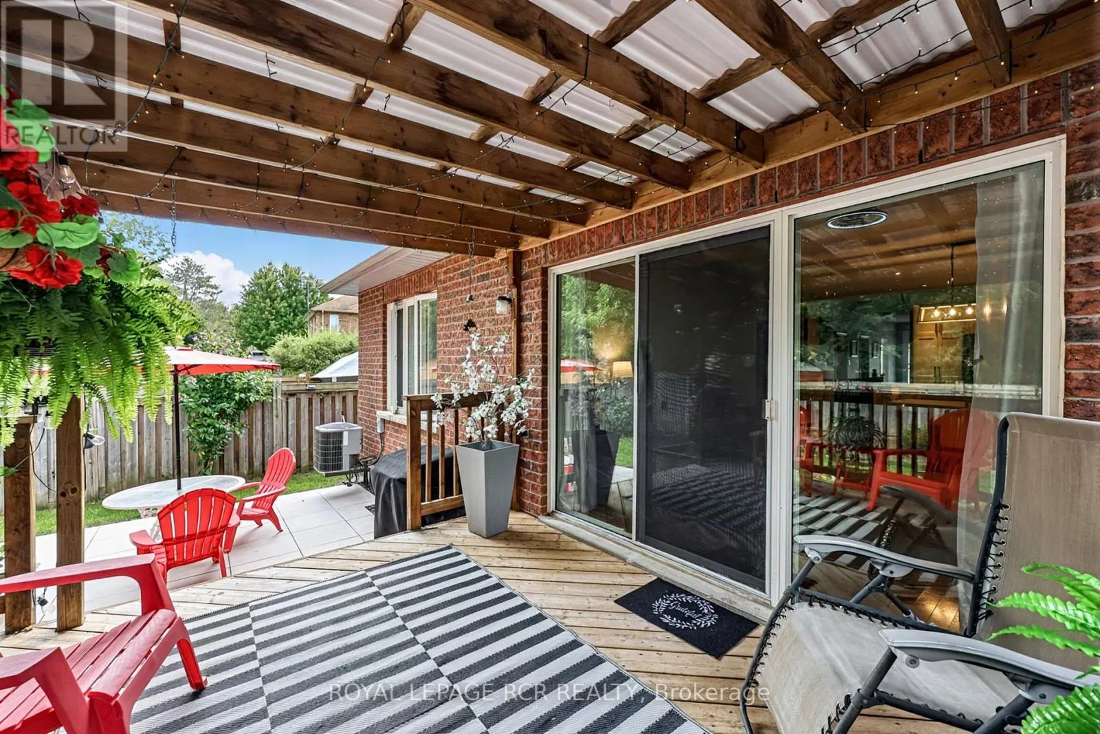 5 BORLAND CRESCENT