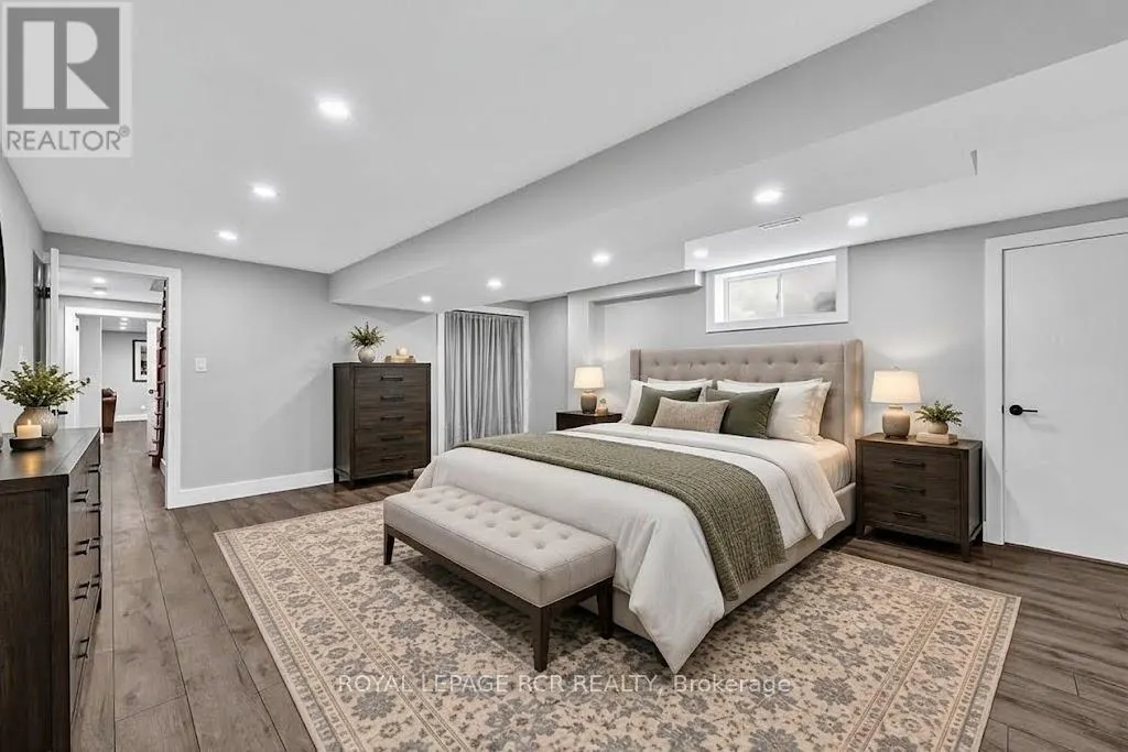 5 BORLAND CRESCENT