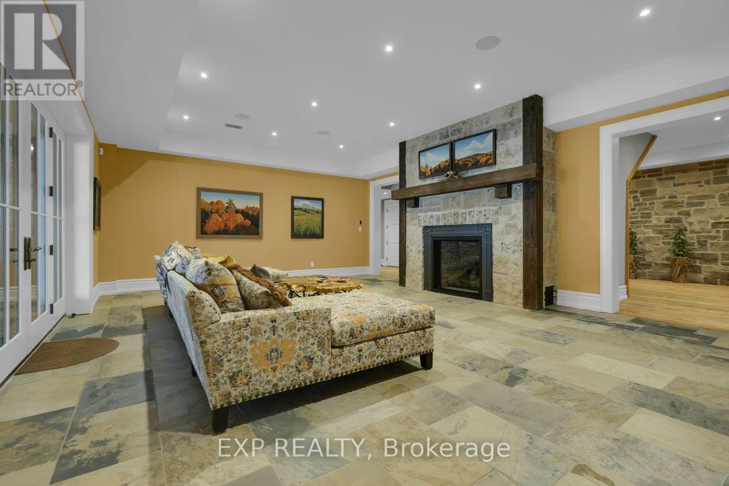 21 EDGEWILD DRIVE