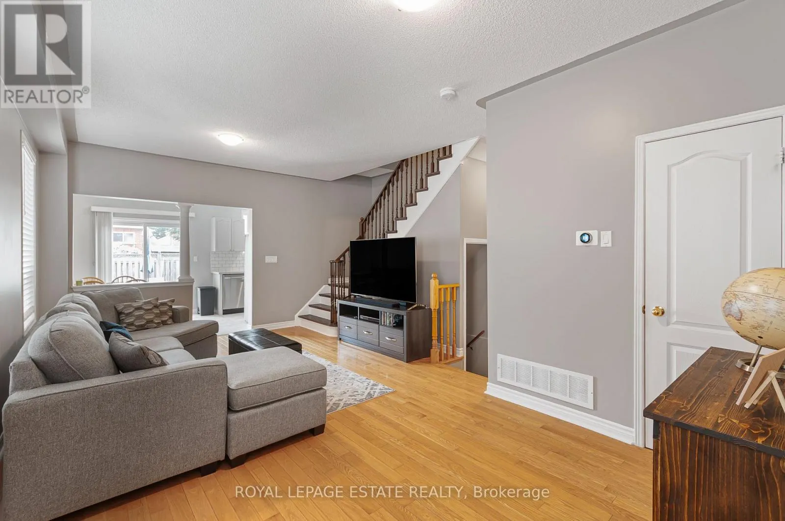 9 BROOKSTONE COURT