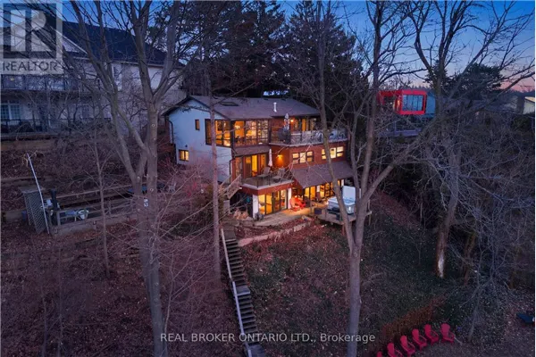 868 DANFORTH PLACE