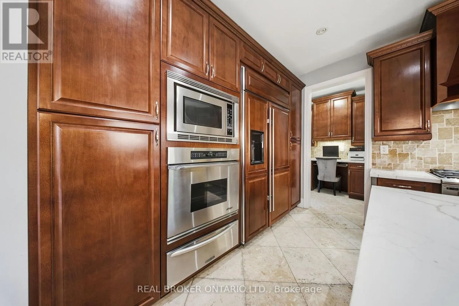 1078 MCNEIL DRIVE