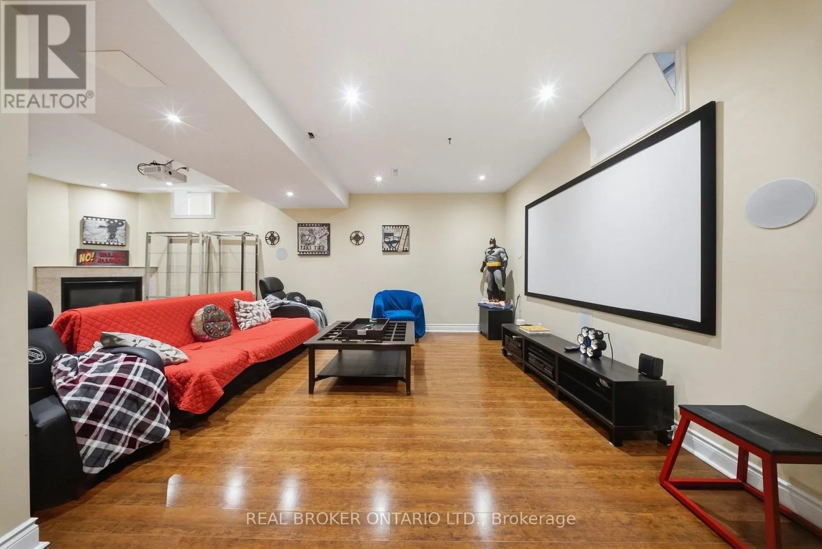 1078 MCNEIL DRIVE