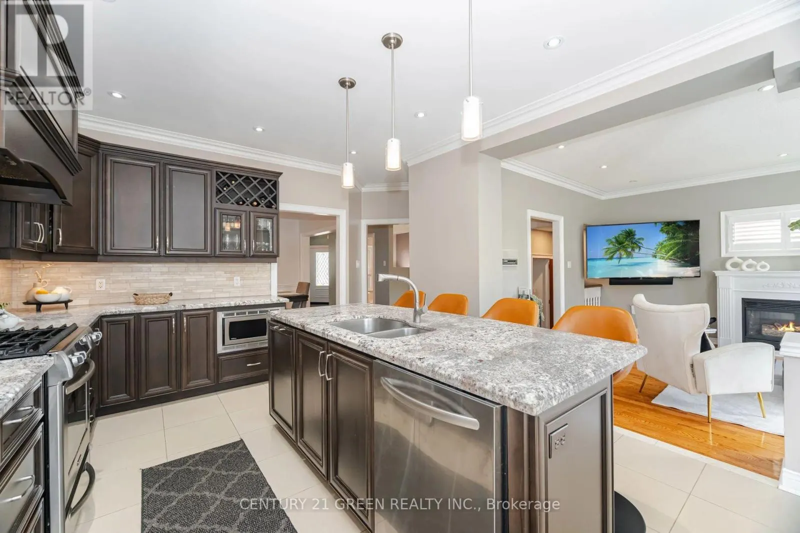 193 ROYAL VALLEY DRIVE