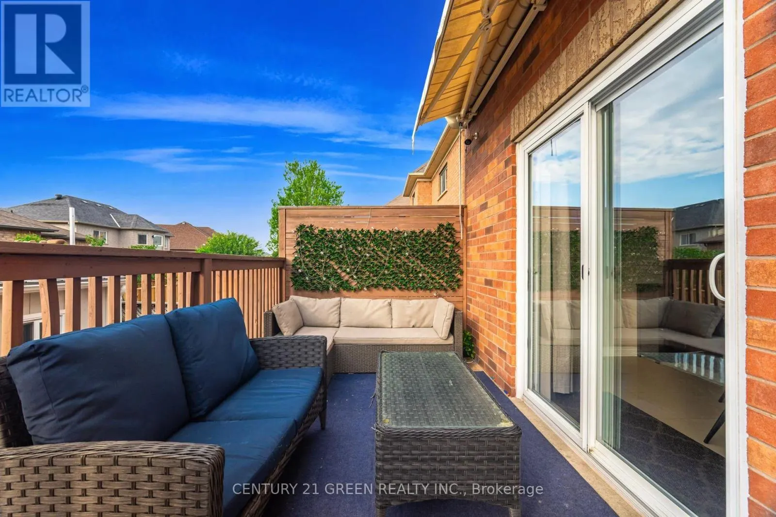 193 ROYAL VALLEY DRIVE