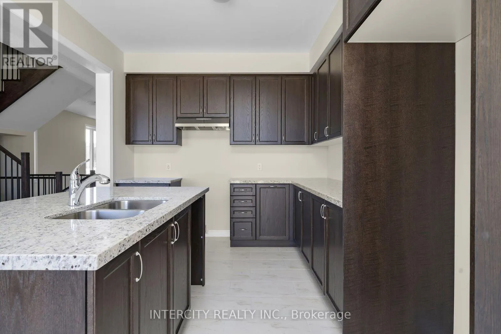 LOT 70 - 32 DAMARA ROAD