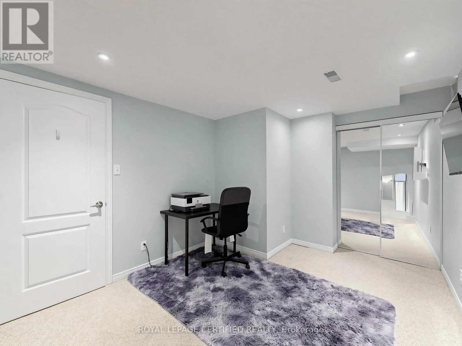 102 GRAPEVINE ROAD