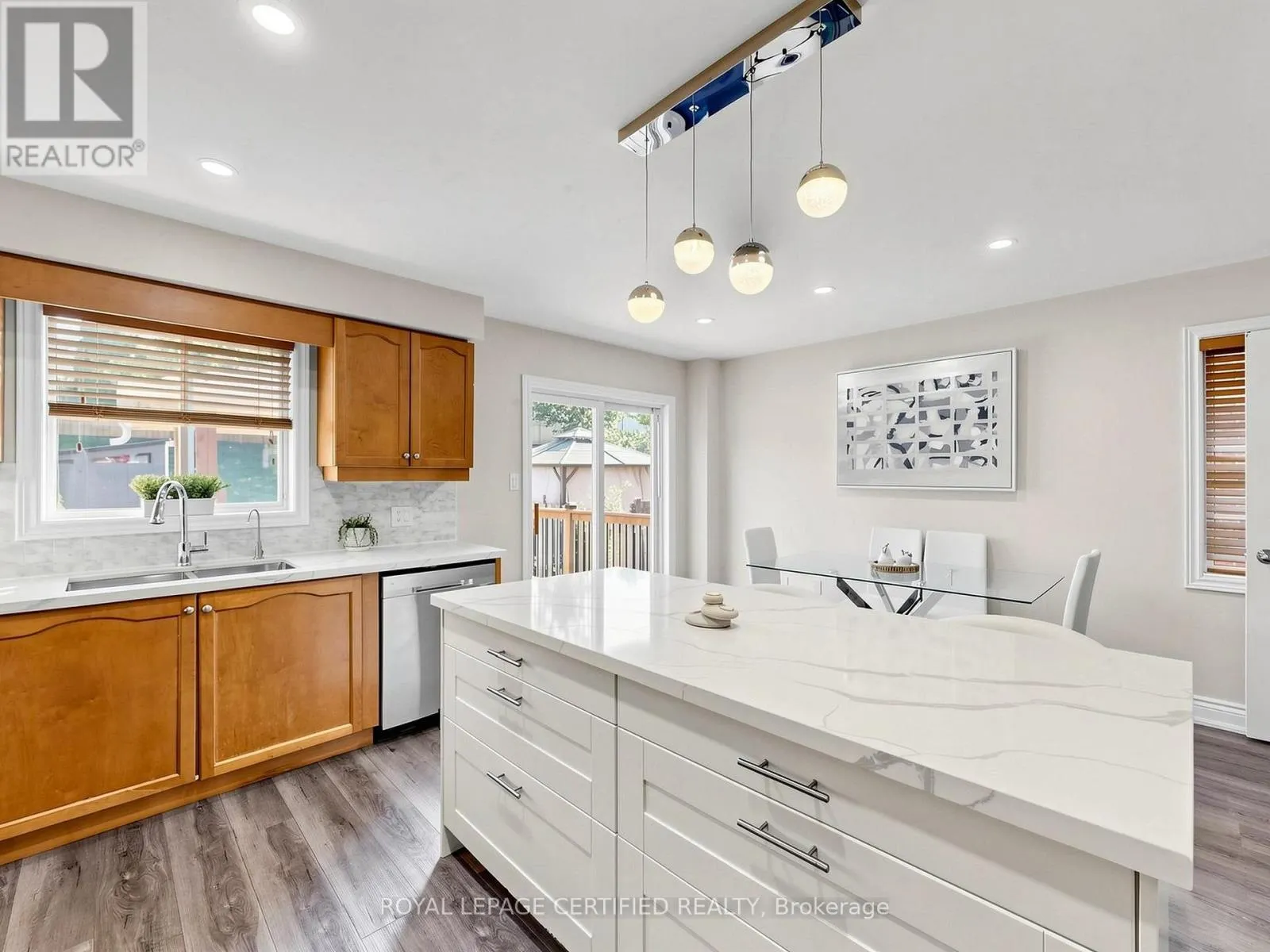 102 GRAPEVINE ROAD