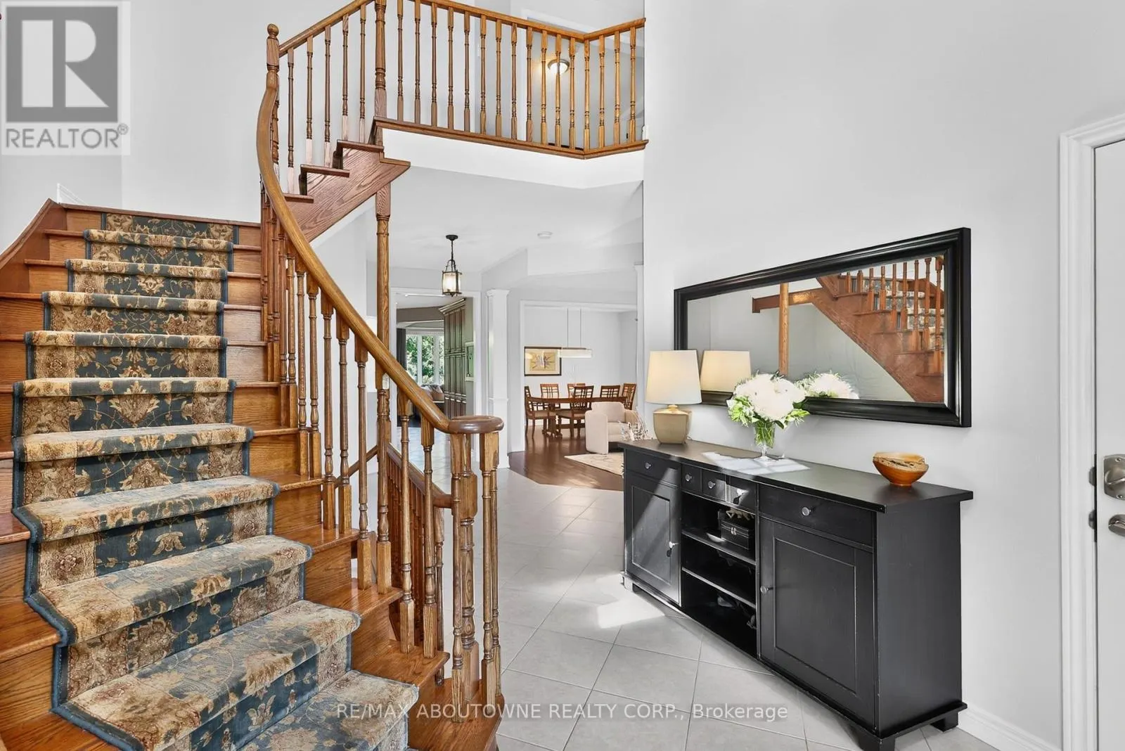 2269 WHITWORTH DRIVE