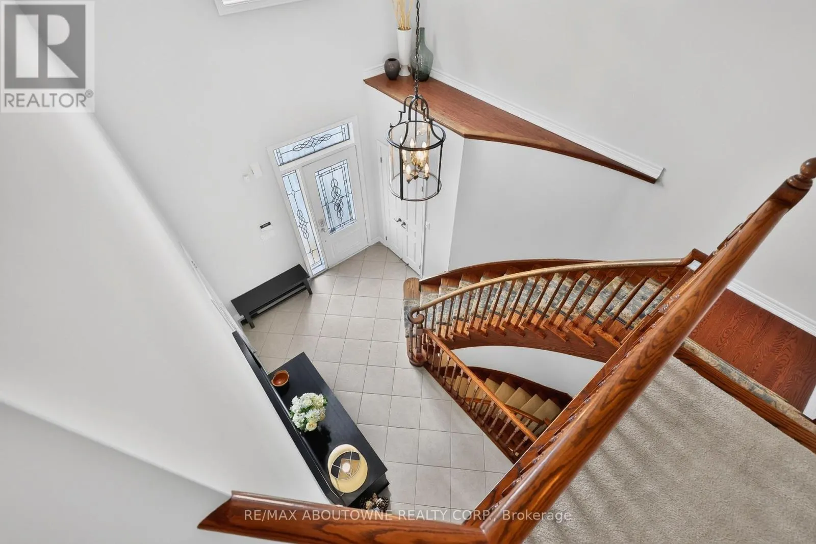 2269 WHITWORTH DRIVE