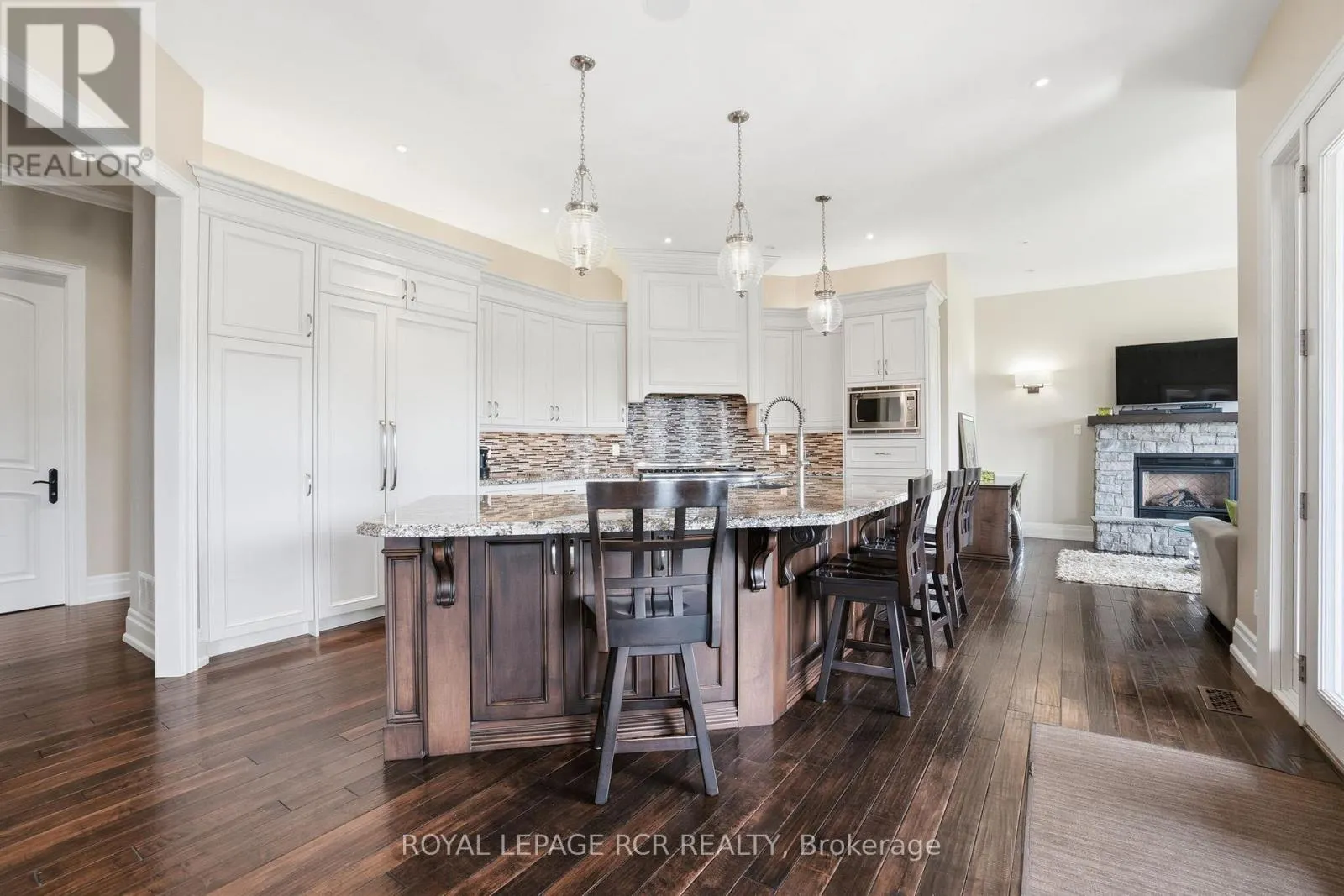 7 PROCTOR AVENUE