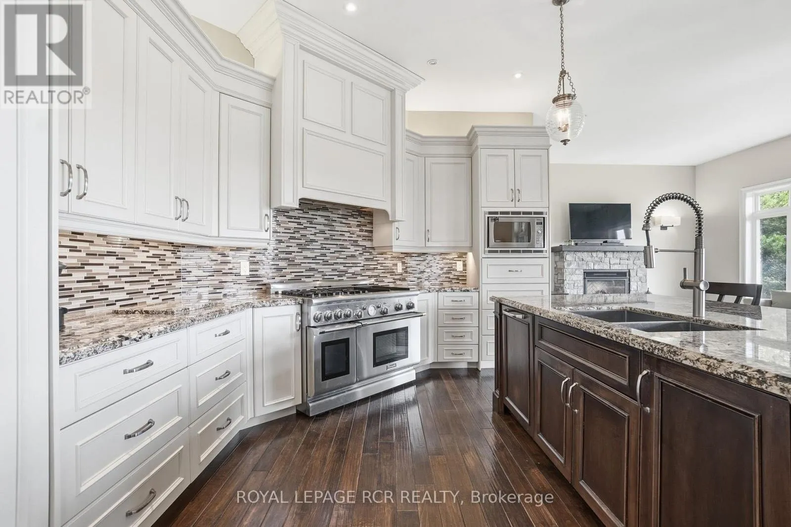 7 PROCTOR AVENUE