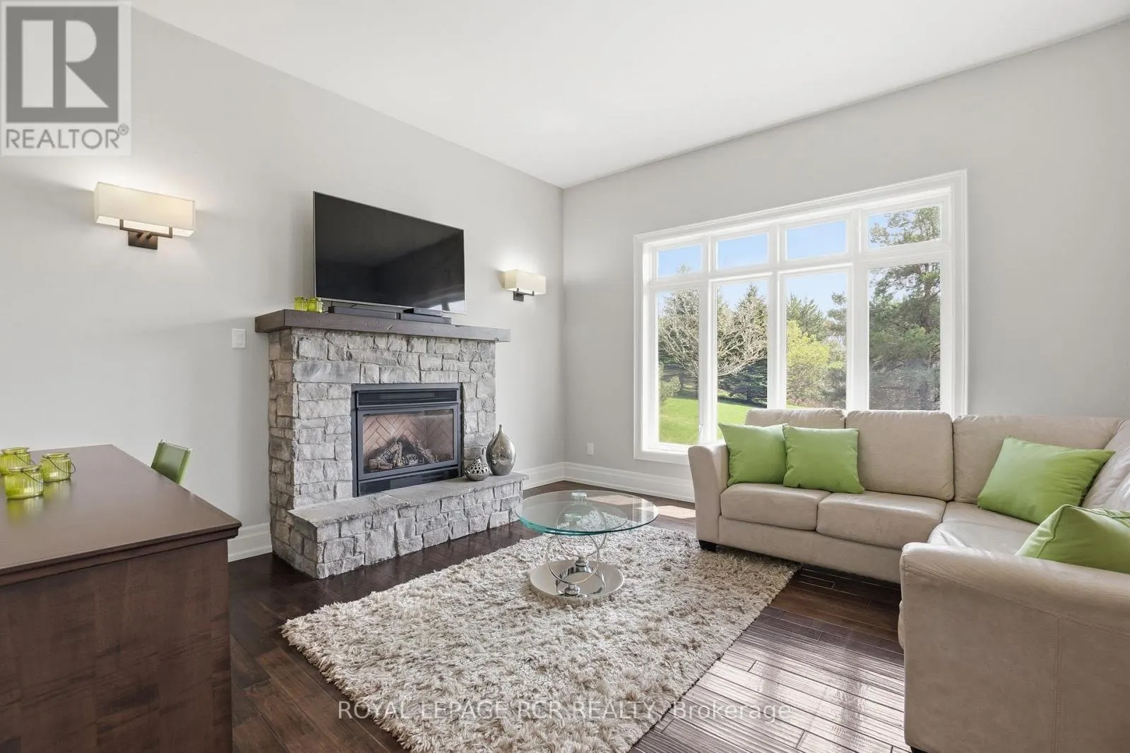 7 PROCTOR AVENUE