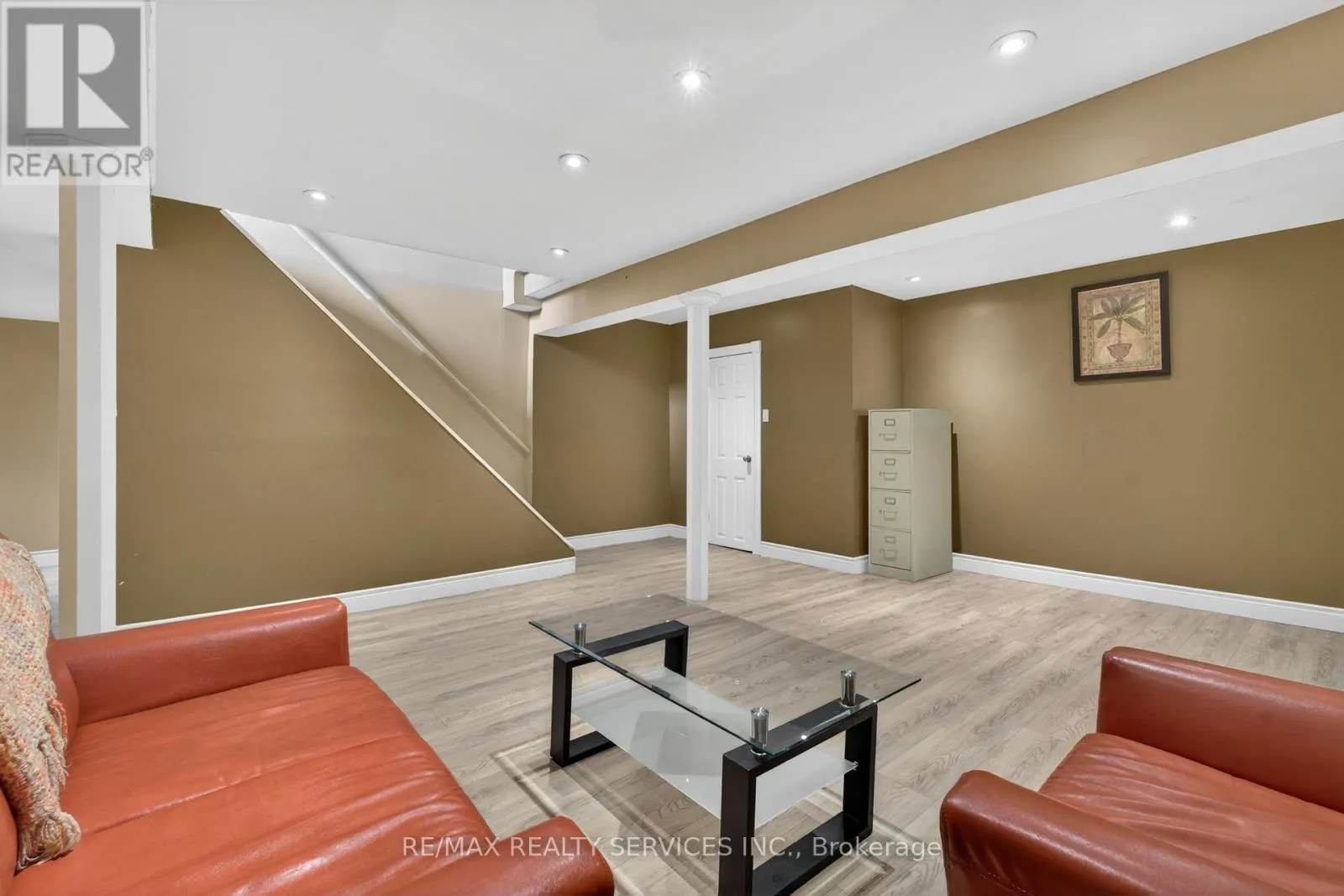 70 HUNTER ROAD
