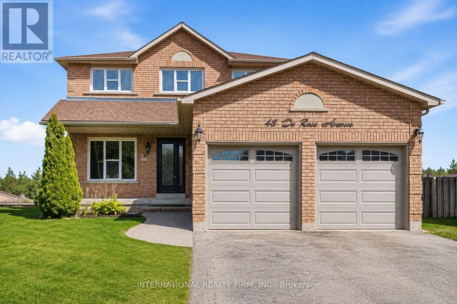 48 DE ROSE AVENUE