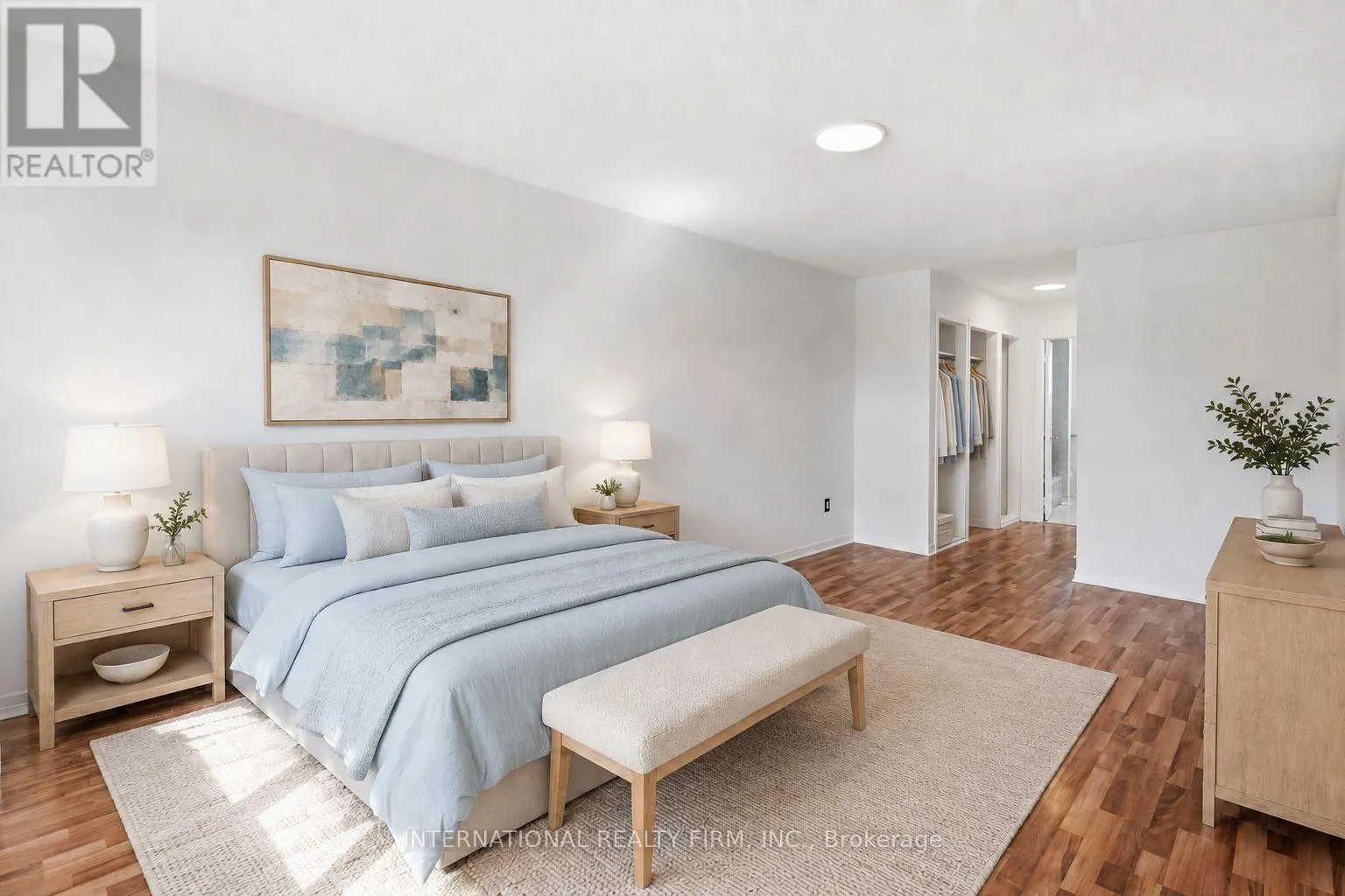 48 DE ROSE AVENUE