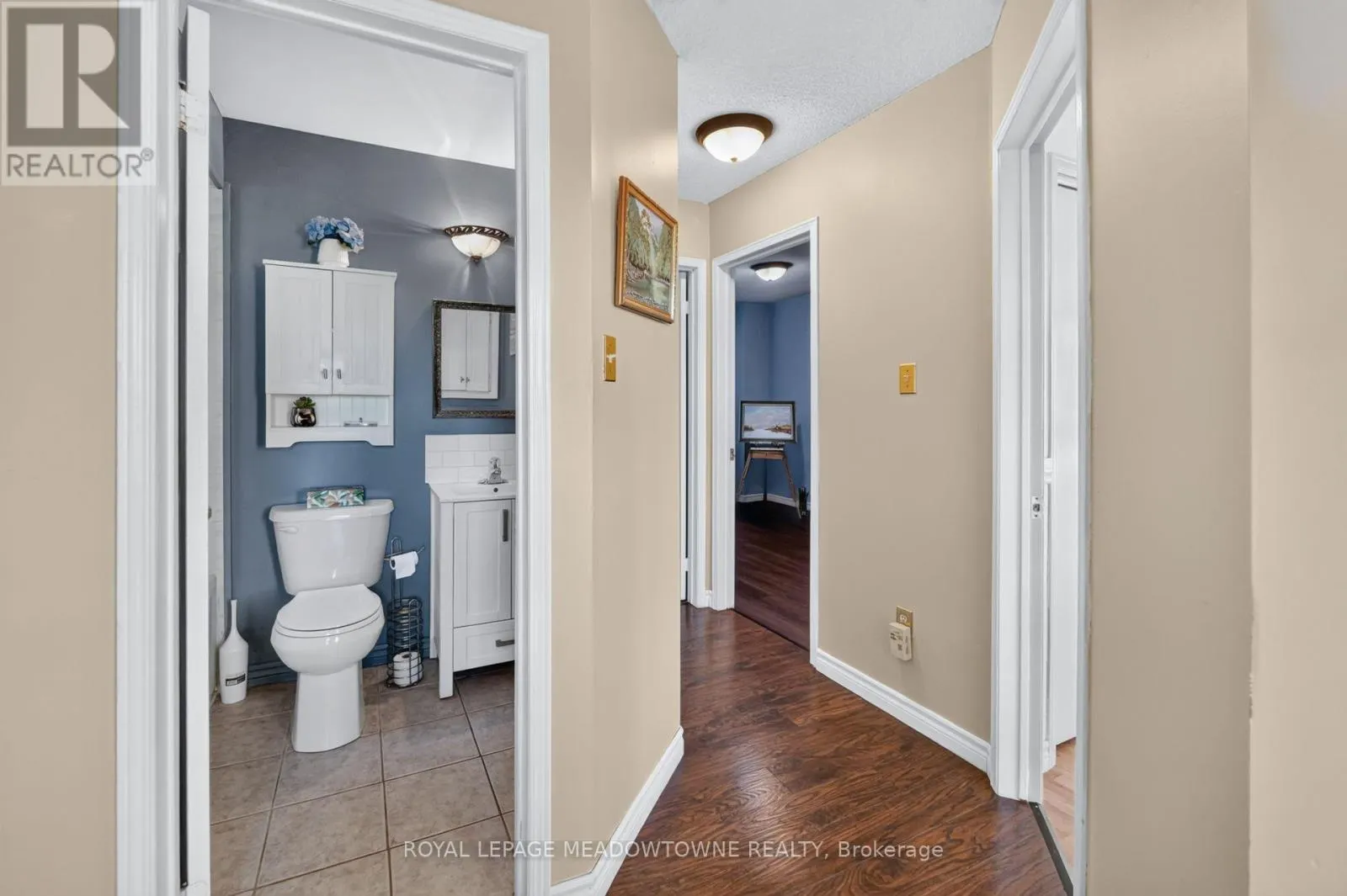 38 LAKEVIEW COURT