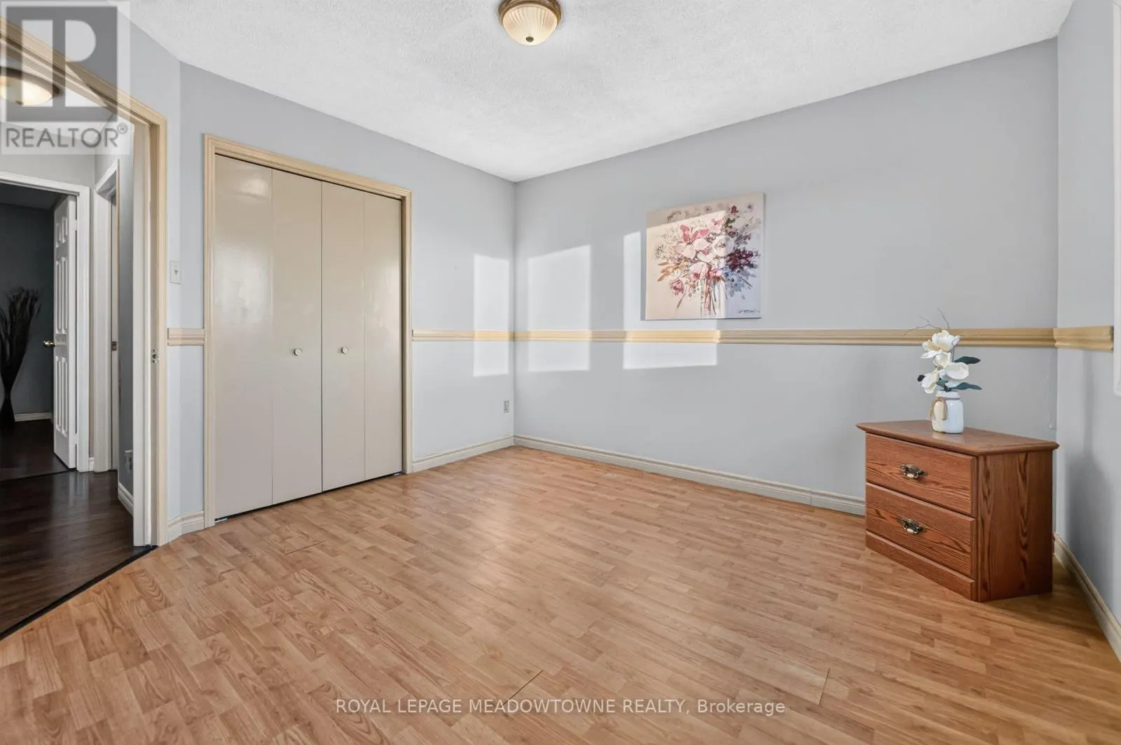 38 LAKEVIEW COURT