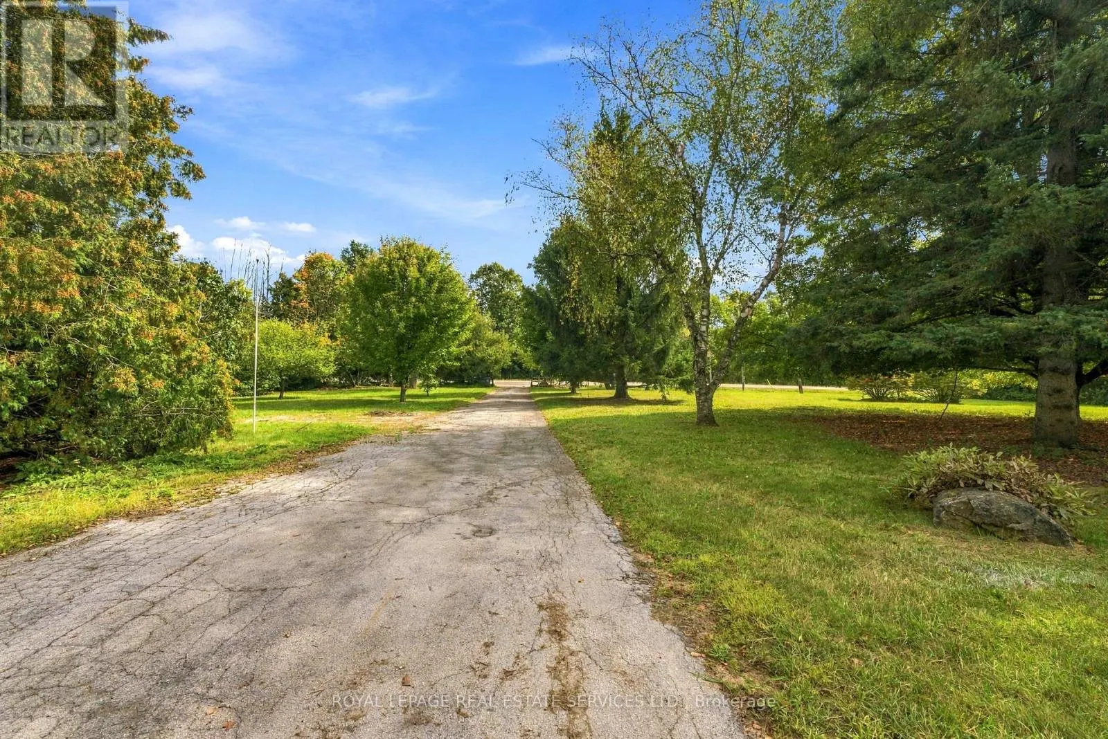 1191 15 SIDE ROAD