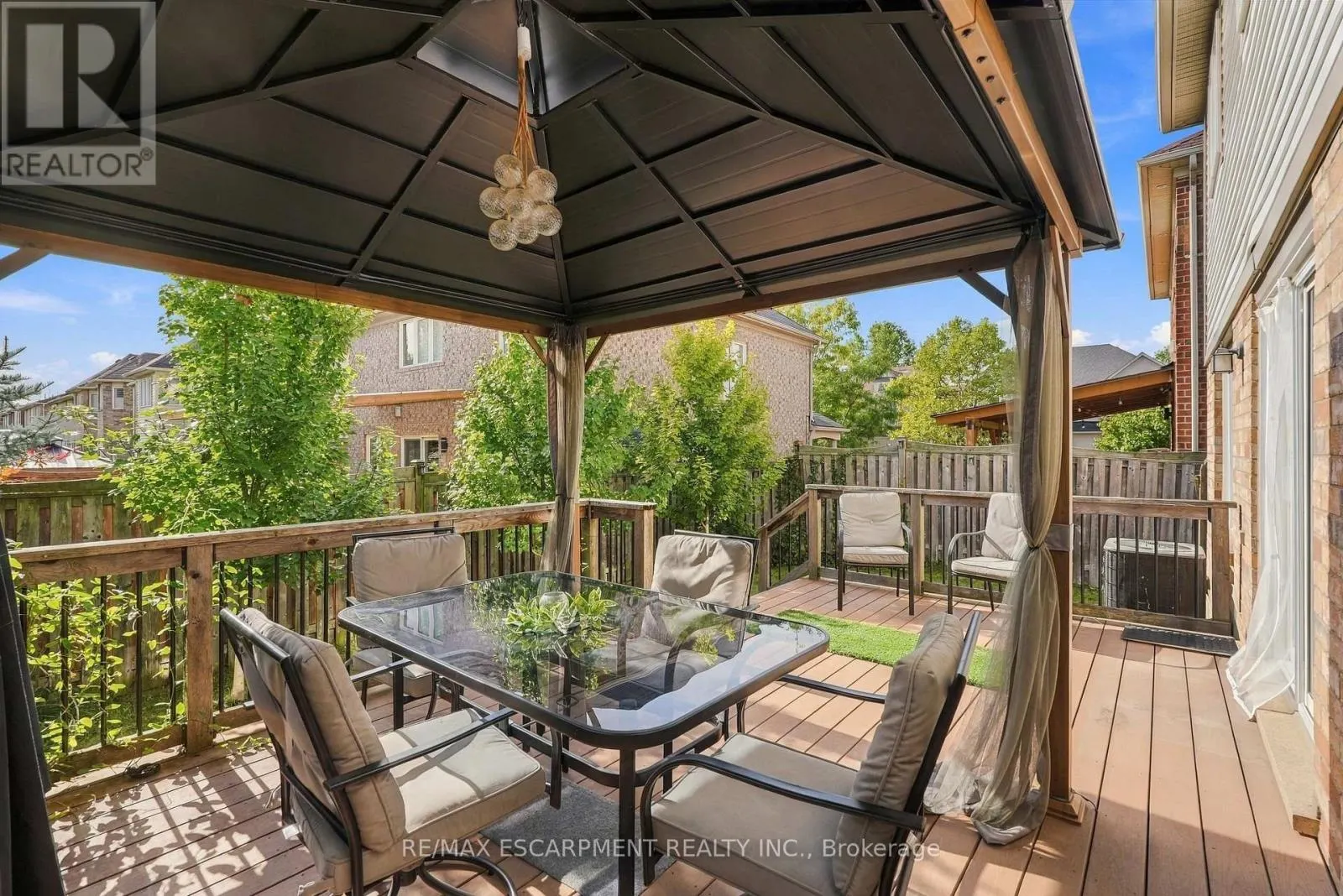 392 TONELLI LANE