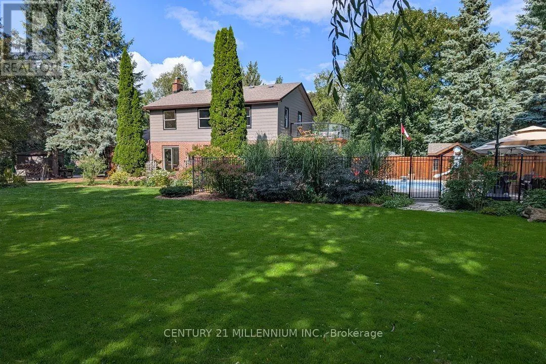 1666 SPRUCE DRIVE