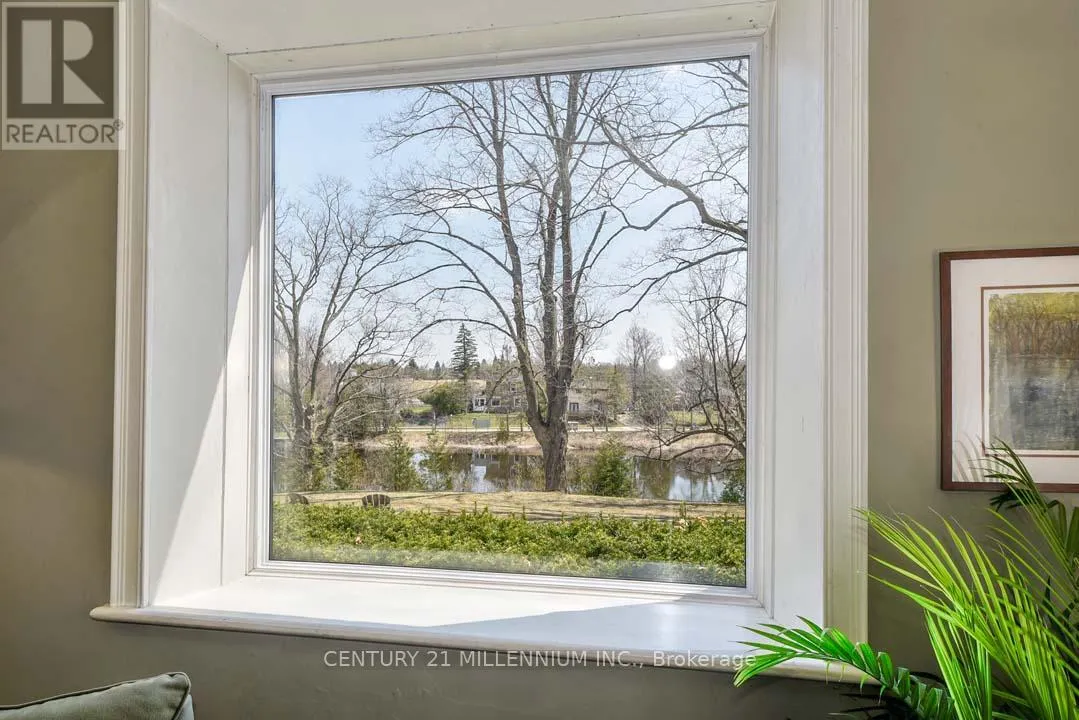 1380 QUEEN STREET W