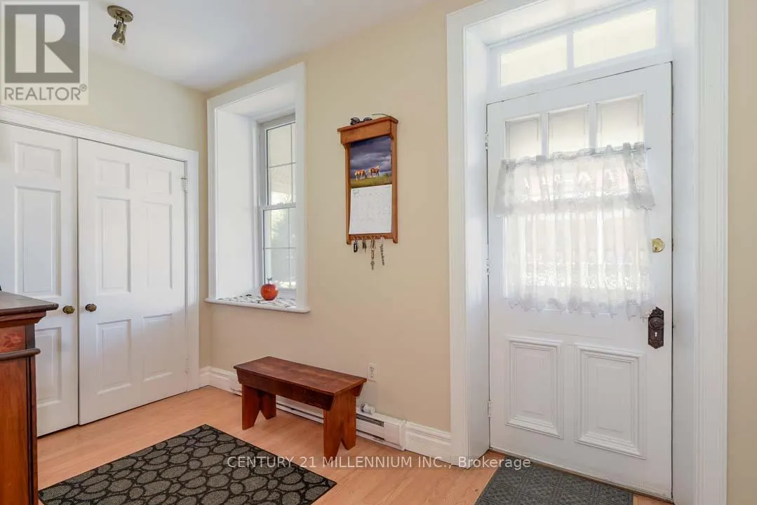 1380 QUEEN STREET W