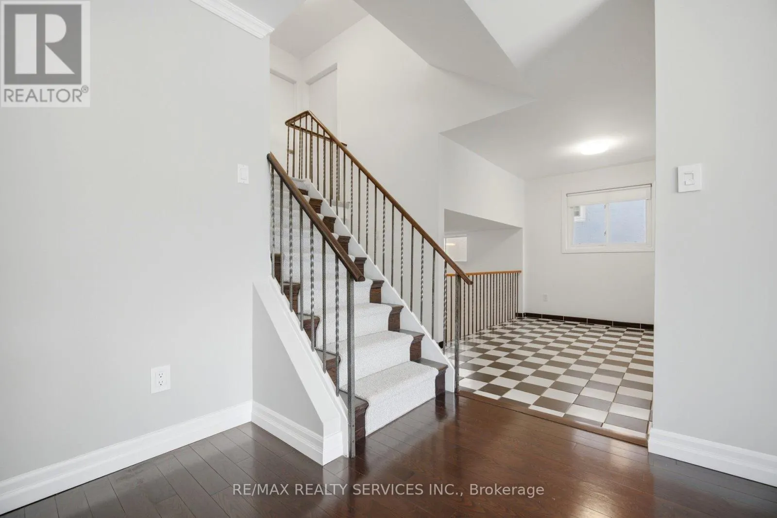 33 HESP DRIVE