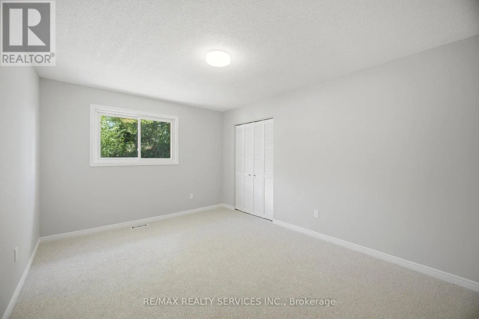 33 HESP DRIVE
