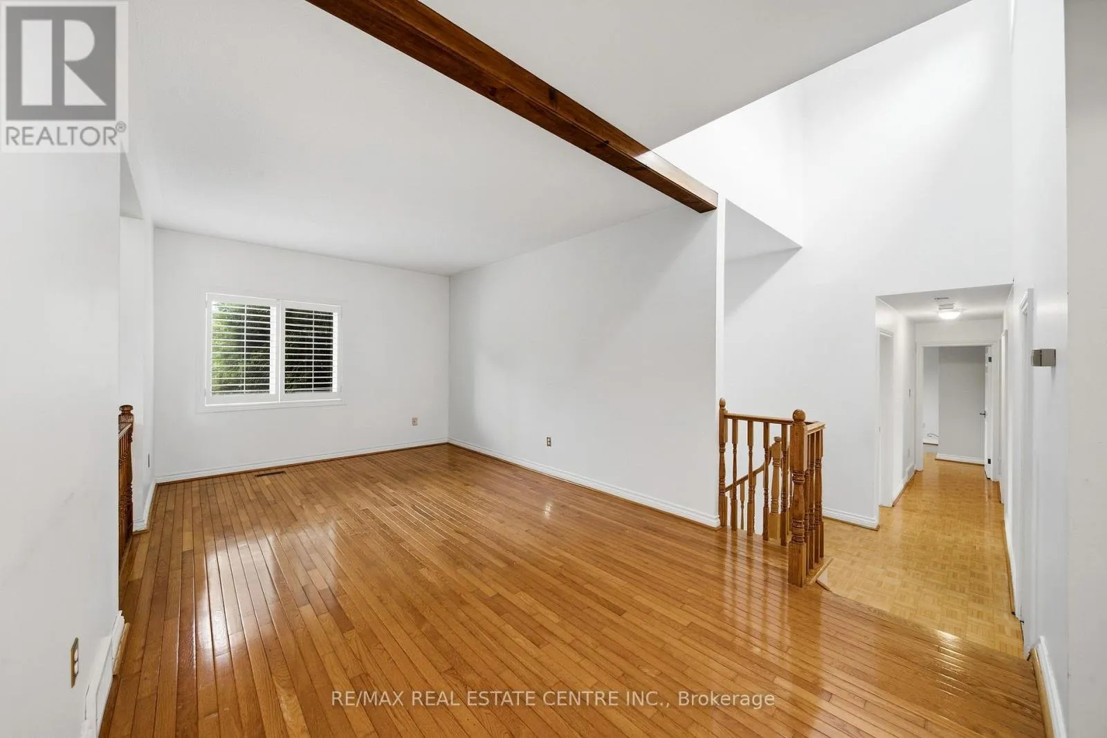 335 YORK ROAD