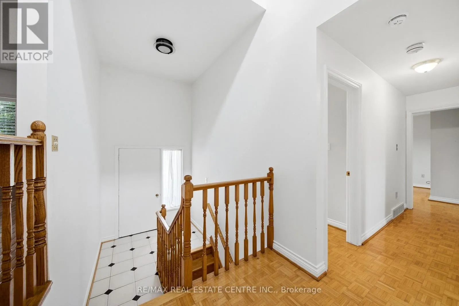 335 YORK ROAD