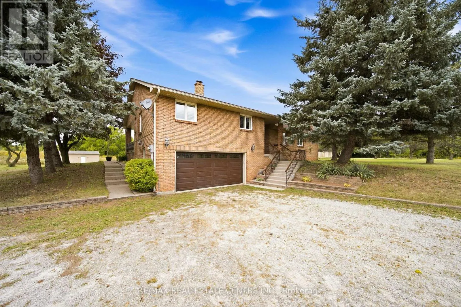 335 YORK ROAD