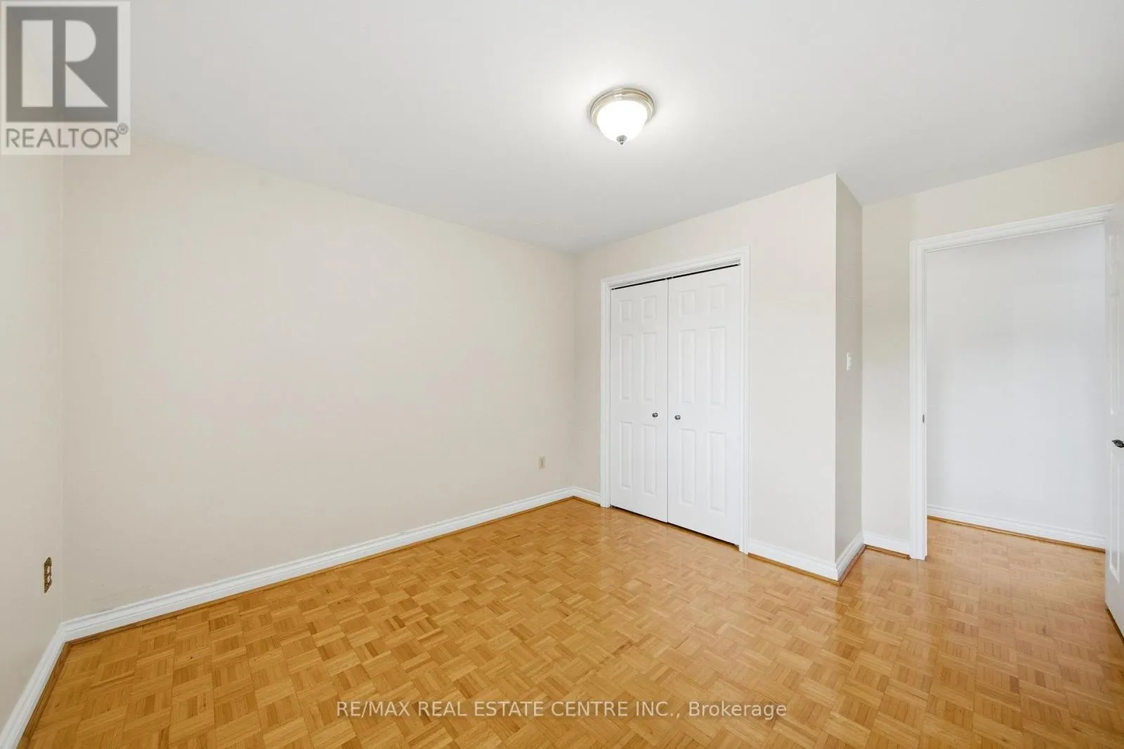 335 YORK ROAD