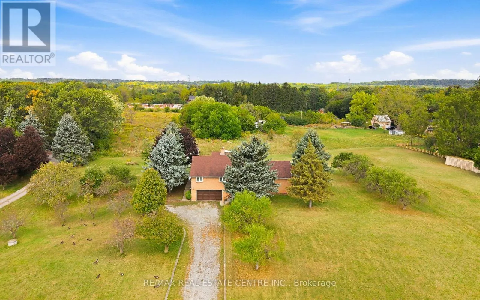 335 YORK ROAD