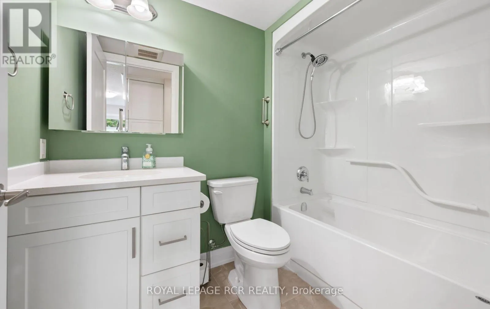 210 - 105 SPENCER AVENUE