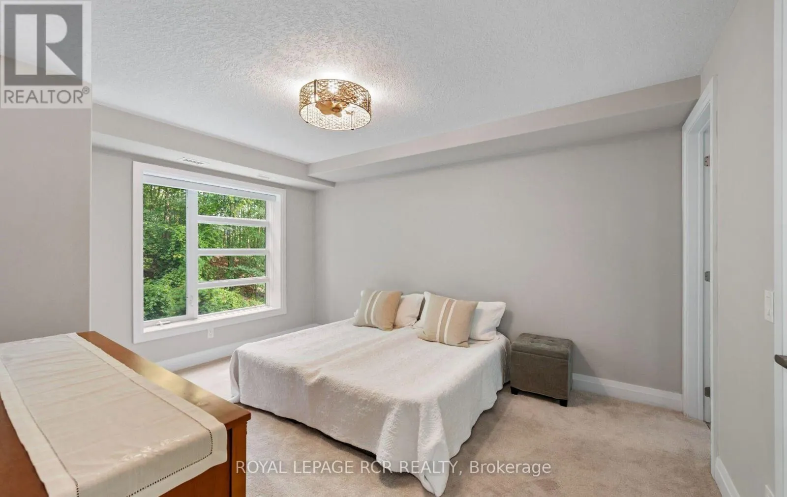 210 - 105 SPENCER AVENUE