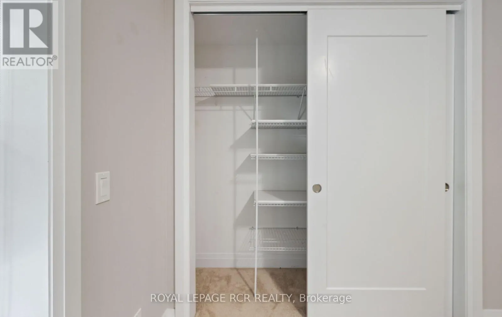 210 - 105 SPENCER AVENUE