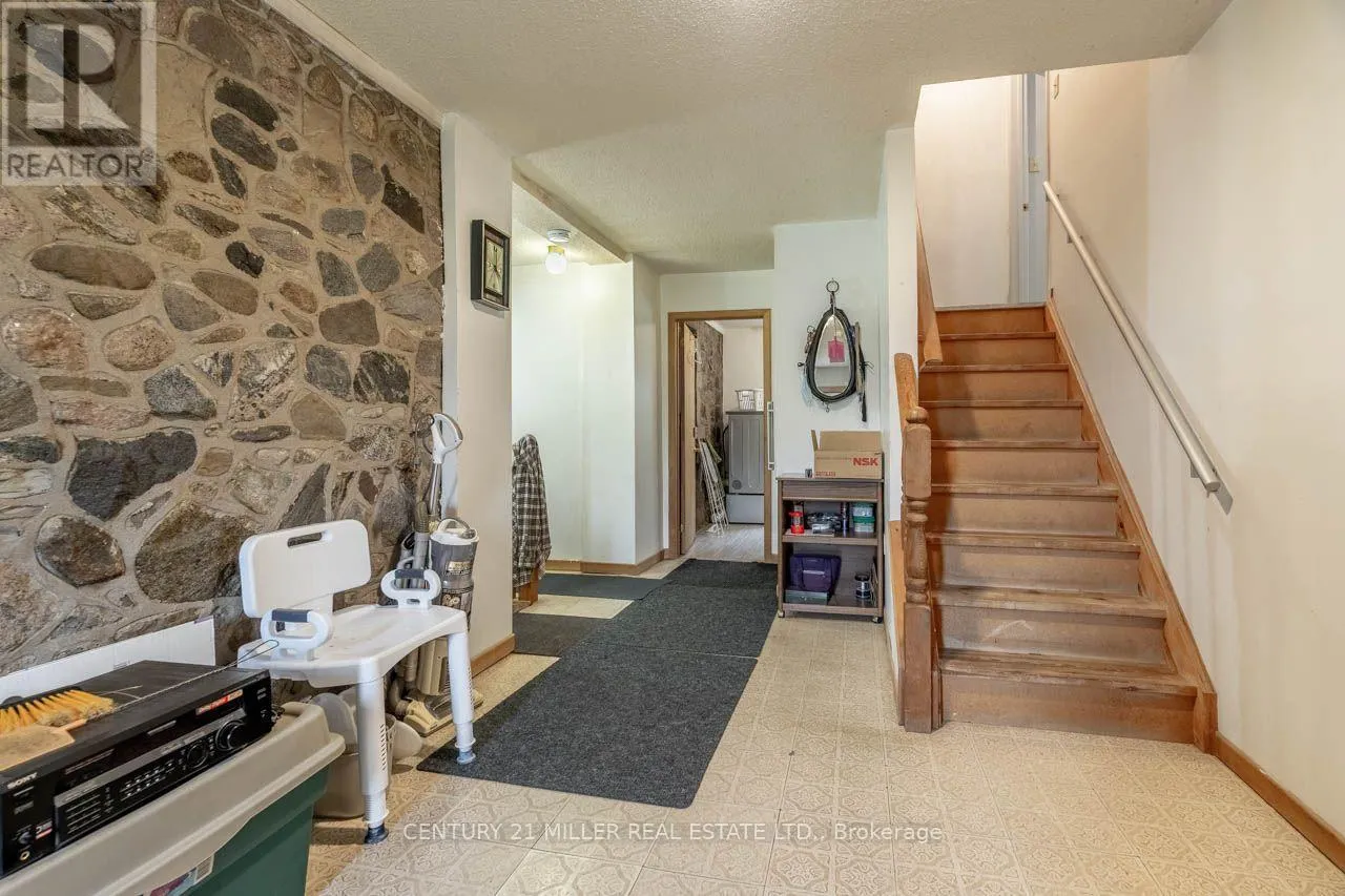 3029 BURNHAMTHORPE ROAD W
