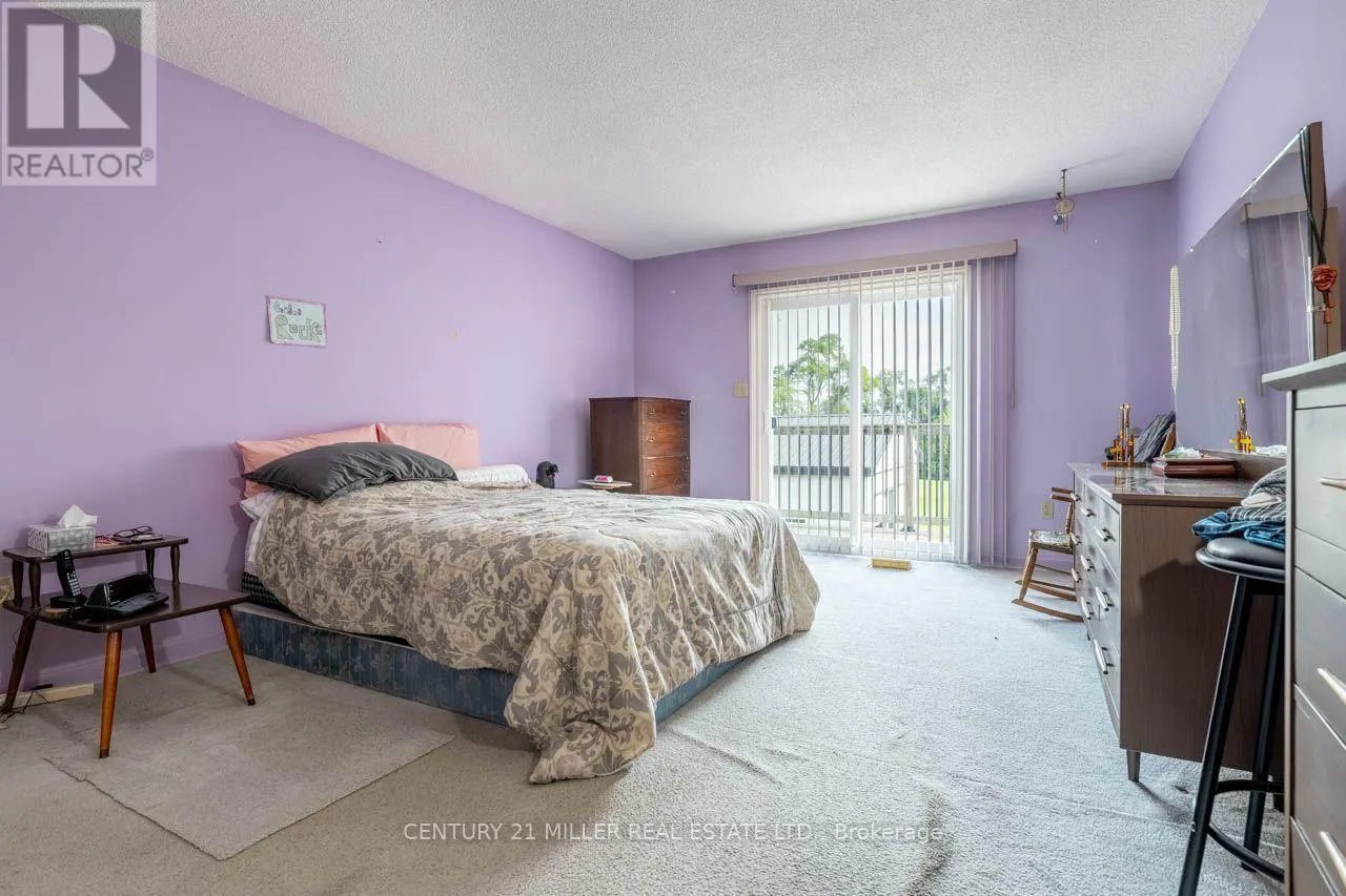 3029 BURNHAMTHORPE ROAD W