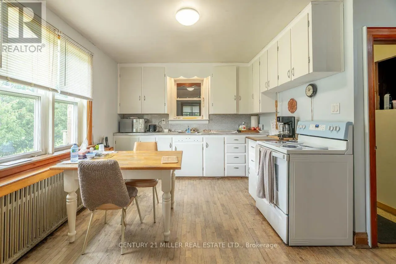 3029 BURNHAMTHORPE ROAD W