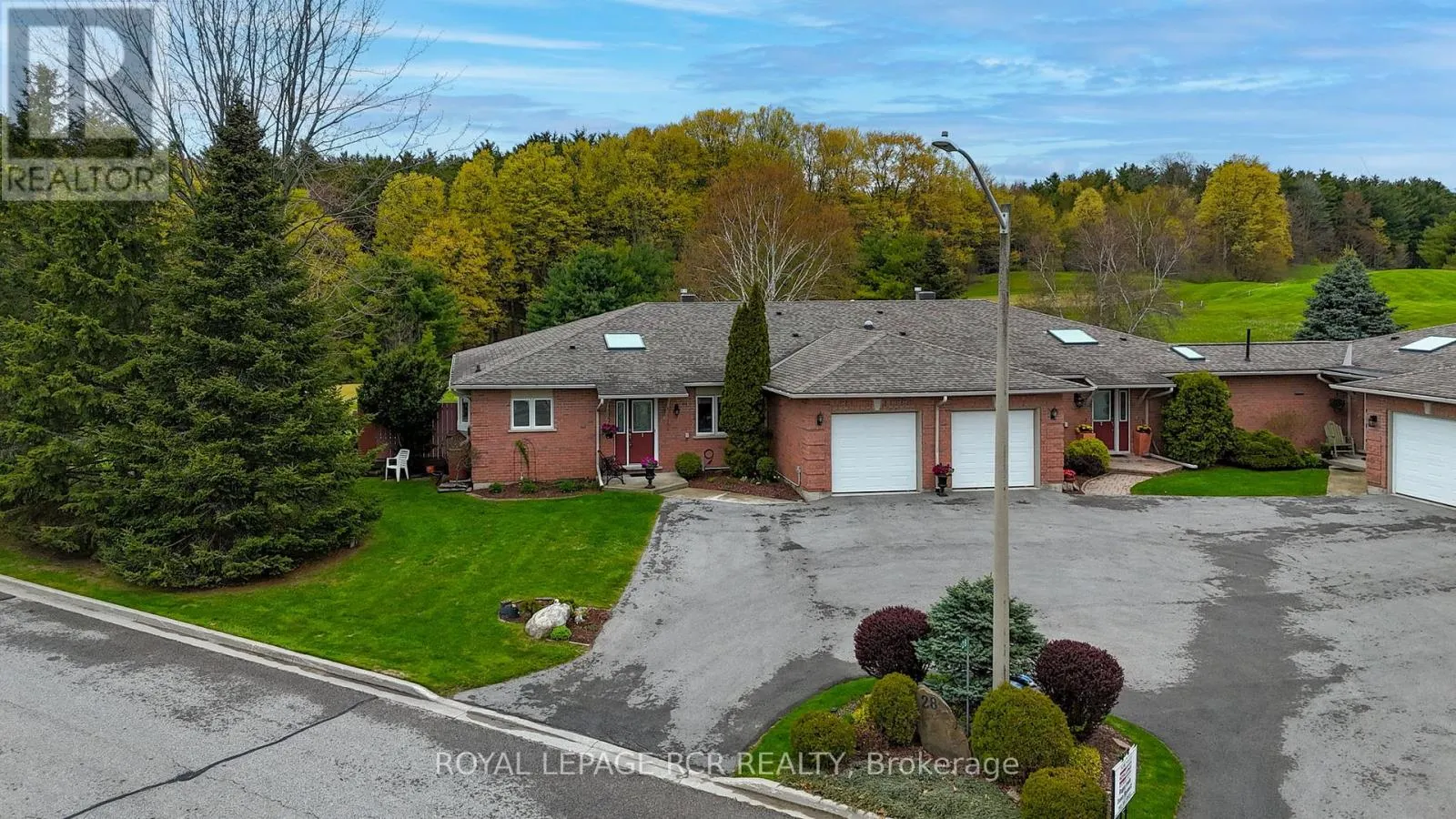 1 - 28 REDDINGTON DRIVE