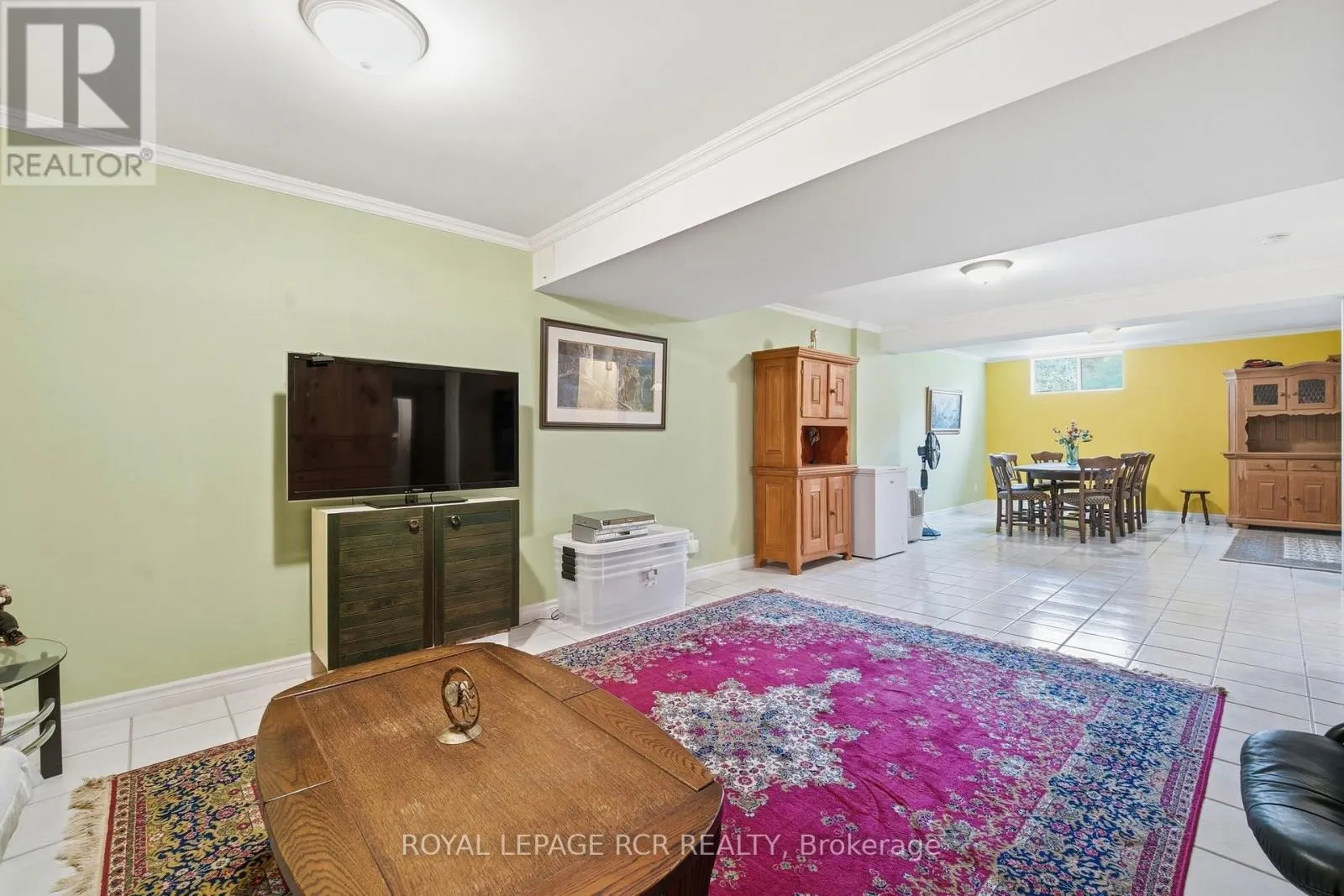 1 - 28 REDDINGTON DRIVE