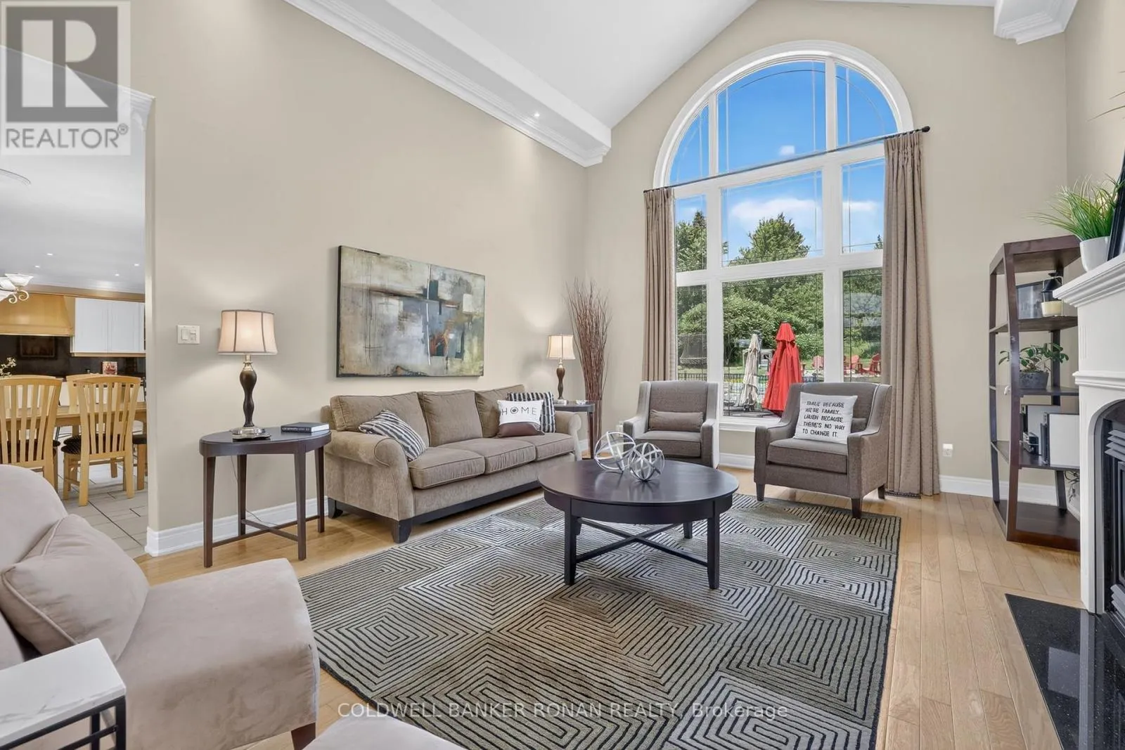 9 MORAINE PLACE