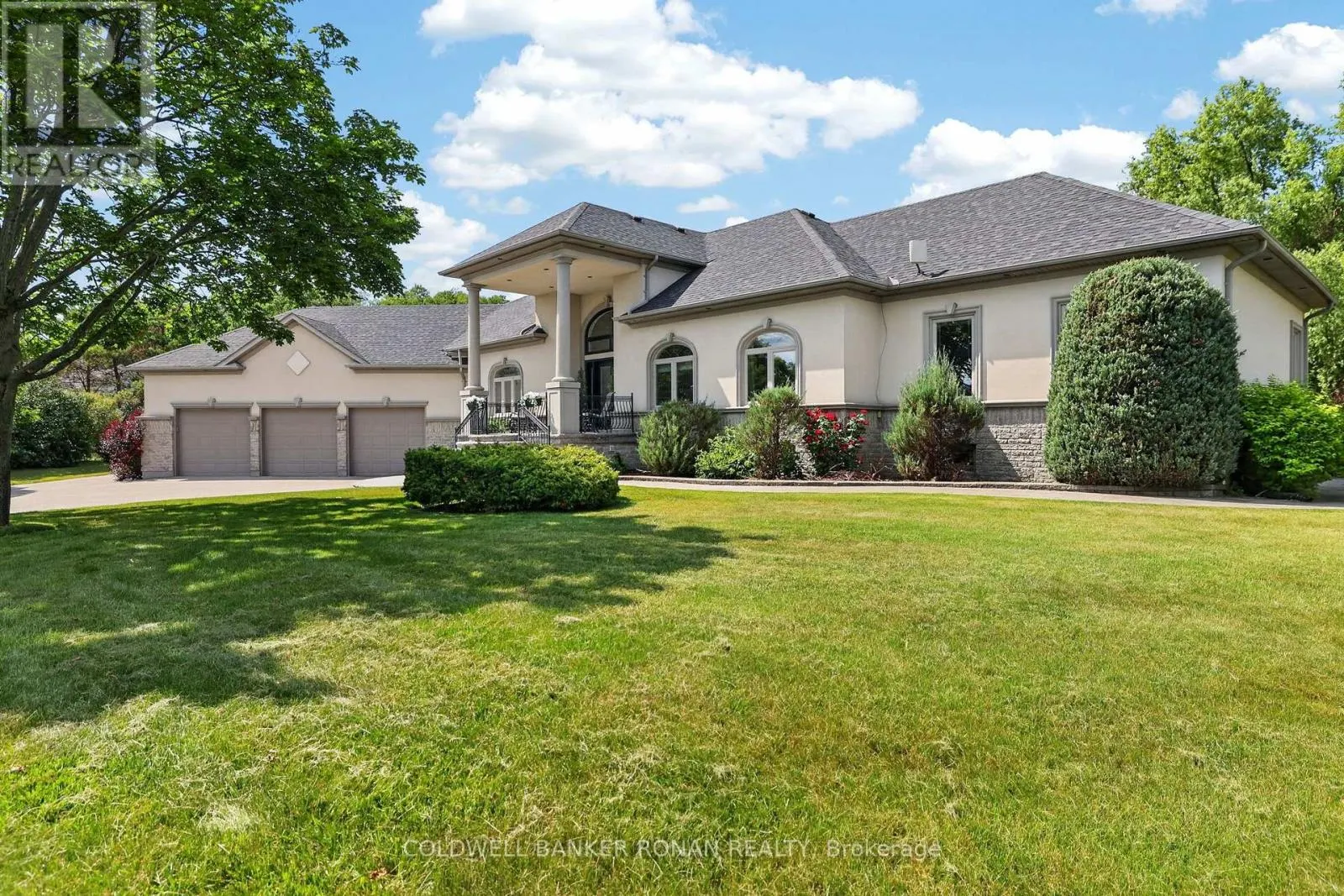 9 MORAINE PLACE